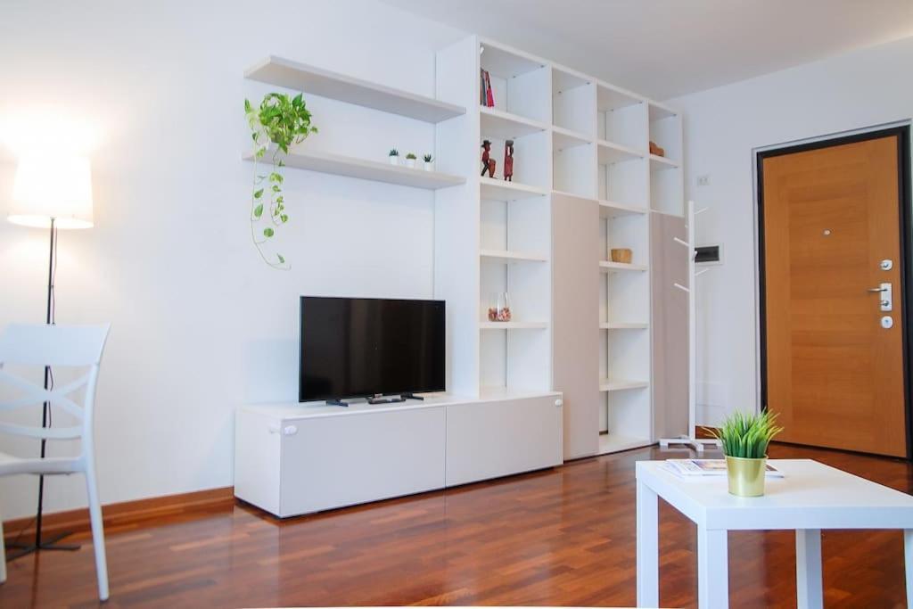 Home & Pet - Milano Trilocale Promenade Santa Giulia Zewnętrze zdjęcie
